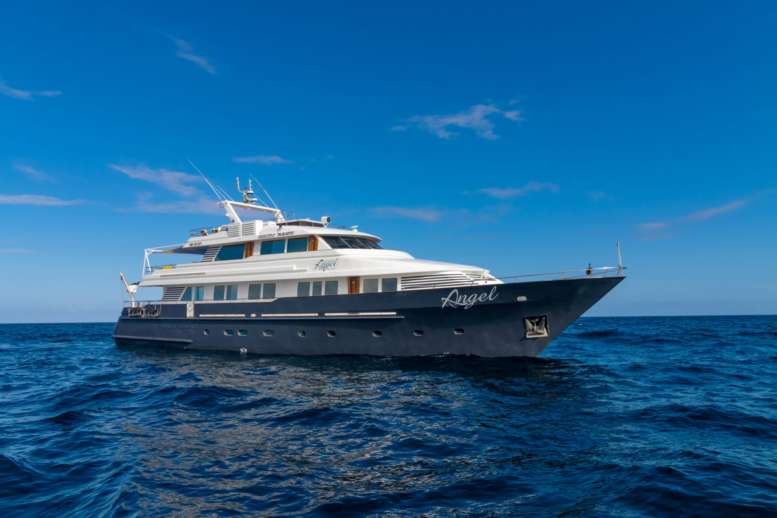 Galapagos Angel Yacht